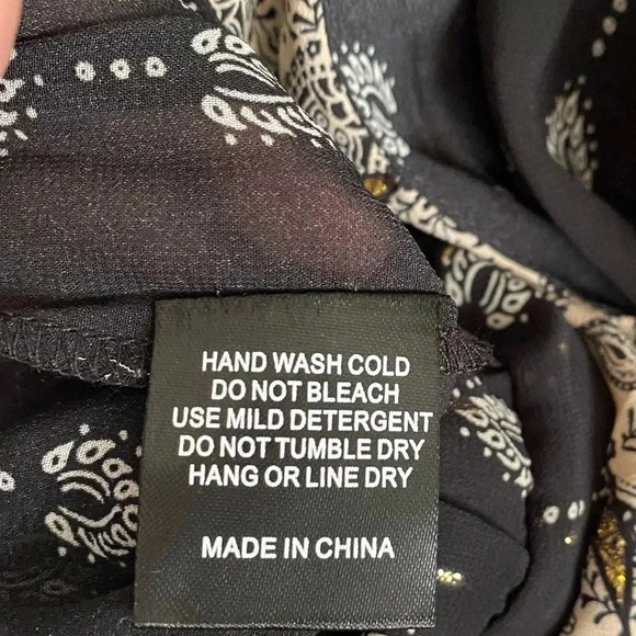 🆕Senlis Moroccan Tile Paisley Clara Ruffle Top S🆕 - Picture 13 of 14